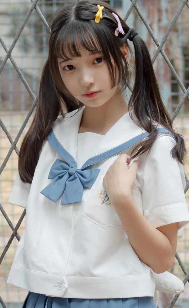 国产熟妇高潮呻吟声-国产午夜福利视频第三区 - 小鸡AV真人被啪到深处GIF动态图1000