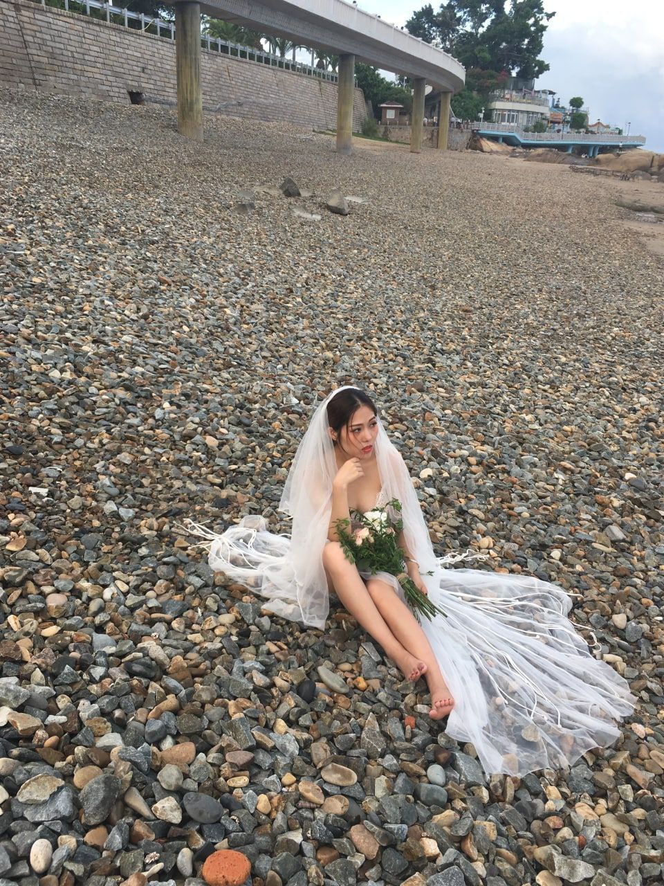 亚洲国产91-美女a级毛片 - 小鸡AV男人边吃奶边摸下面好爽视频