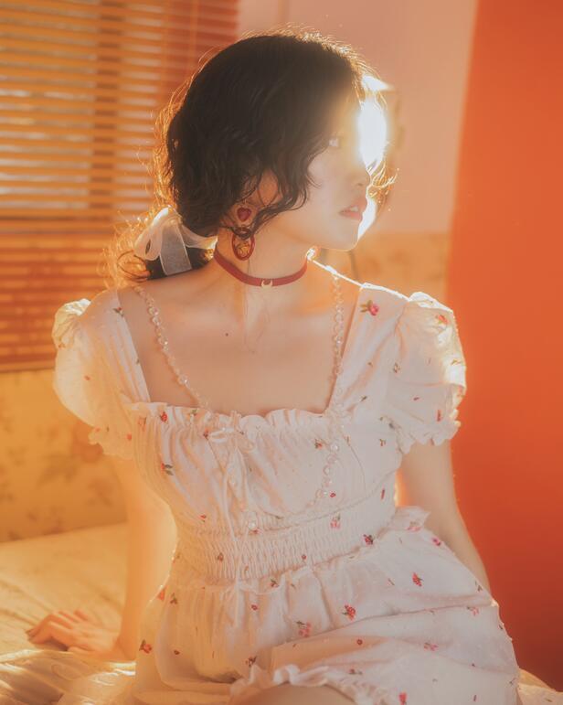 好男人好资源www社区-国产亚洲精品久久久999苍井空 - 小鸡AV美女扒开尿囗给男人桶爽视频