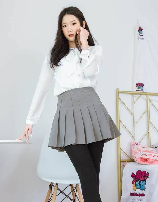 老师把我抱到办公室揉我胸H-人妻女警官痴汉电车在线 - 小鸡AV国产精品久久人妻无码蜜