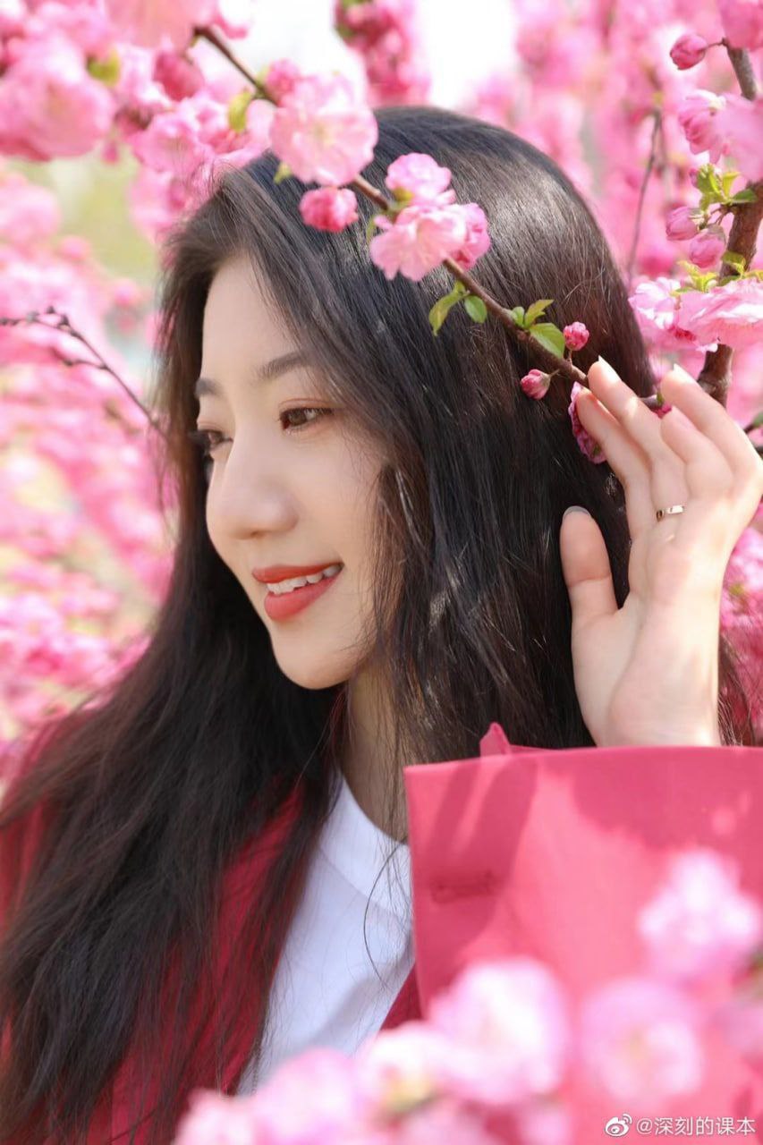 好大好硬好深好爽想要小雪