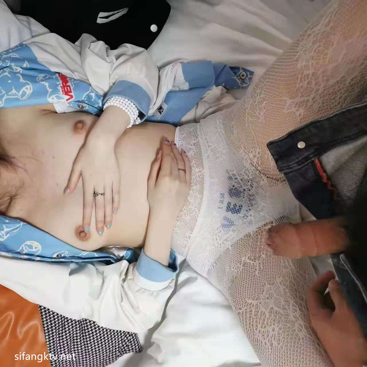 污到下面湿的动态图gif男女-亚洲国产天堂久久综合图区 - 小鸡AV久久在线观看