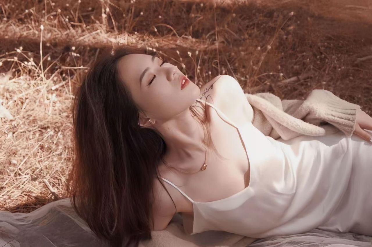 电车痴女-日本大片久久久高清免费看 - 小鸡AV国产精品美女网站在线观看