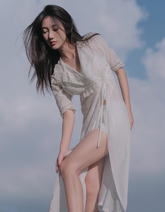 《乳色吐息》在线播放-我要看av电影 - 小鸡AV日本A片被多人轮流内射