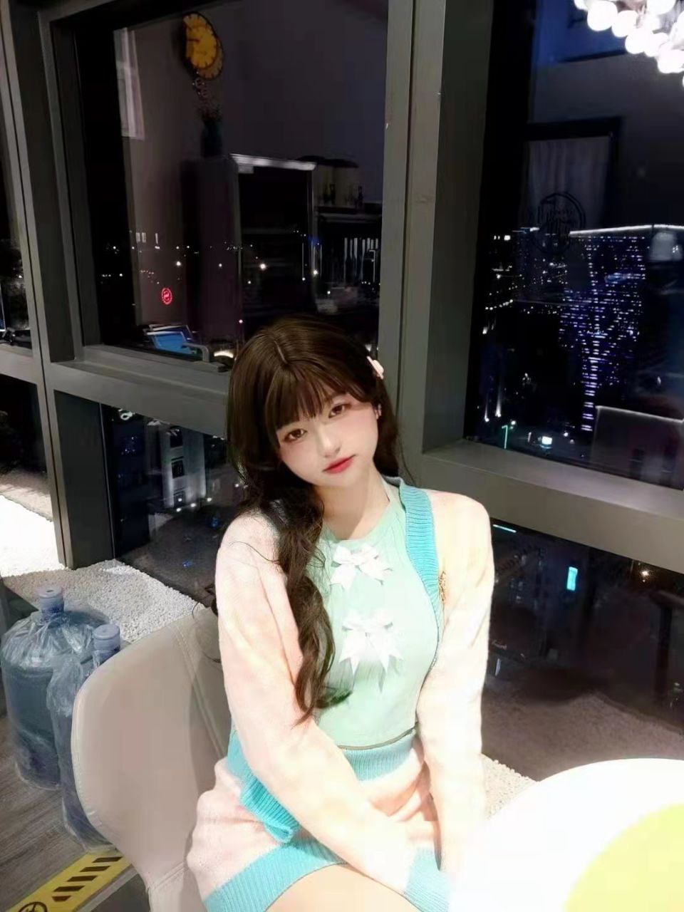 《乳色吐息》在线播放-我要看av电影 - 小鸡AV阳茎进去女人阳道过程免费看