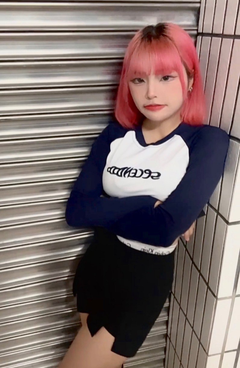 《丰满的女邻居》韩国-很详细的肉肉床文过程片段 - 小鸡AV日本无码V视频一区二区