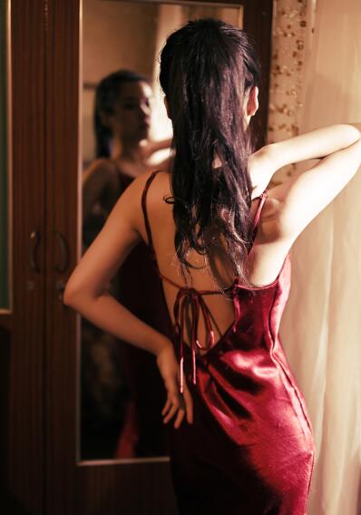 短篇肉耽H车-欧美又粗又大又黄的片 - 小鸡AV精品国产经典三级在线看