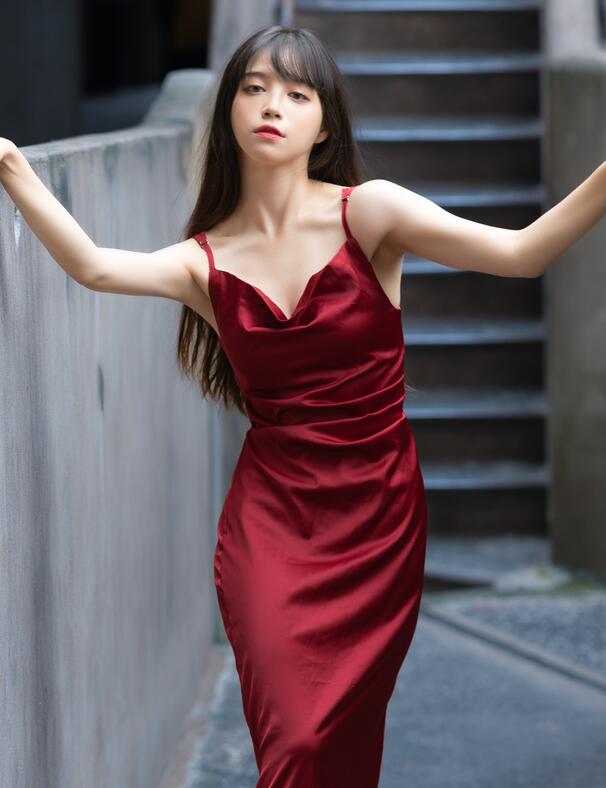 中文在线观看视频-八尺大人动漫 - 小鸡AV免费黄色片在线