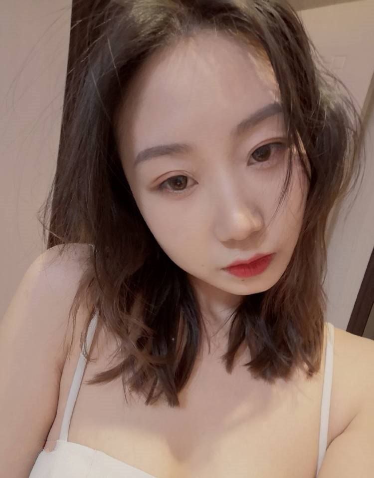 欧美一级视频精品观看-在线免费观看精品 - 小鸡AV白莲花乖腿打开h调教