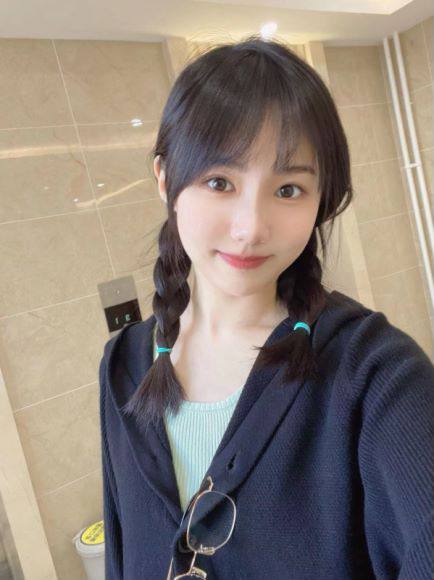 消防员挺进乖乖女H-国产色精品VR一区二区 - 小鸡AV又爽又色禁片1000视频免费看