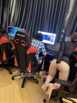 国产熟妇高潮呻吟声-国产午夜福利视频第三区 - 小鸡AV欧美午夜艳片欧美精品