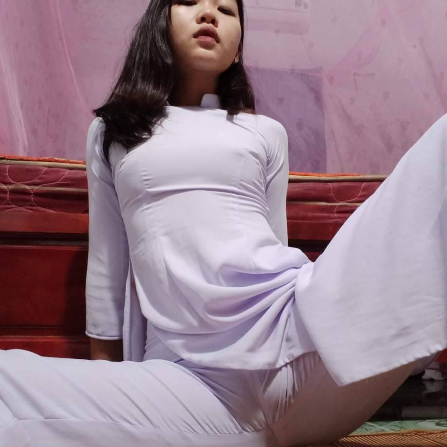 被脔日常H苏苏NP-美女裸露双奶头与尿口的图片 - 小鸡AV日本无码WWW在线视频观看