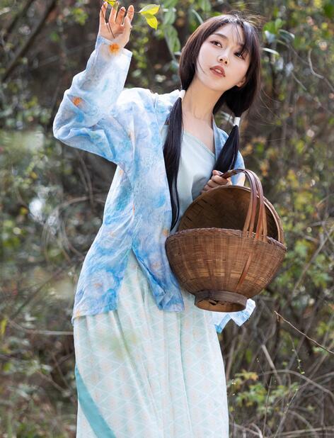 又黑又粗大棒插白妇口视频