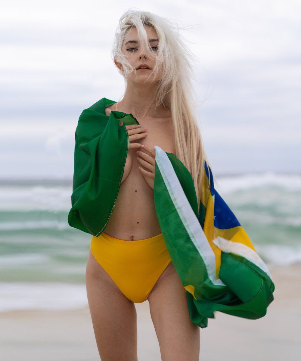 内射人妻深入内射-伦理片日本无插播 - 小鸡AV女人与拘做受A级毛片小说