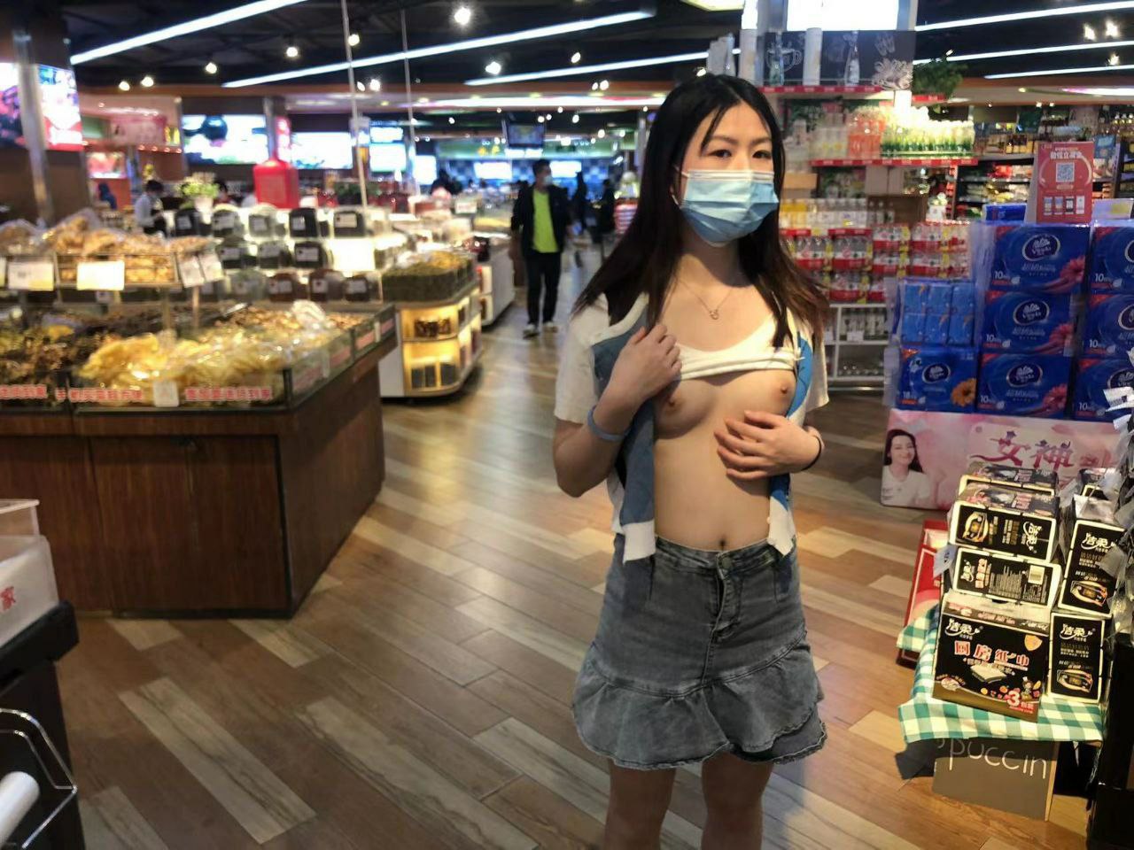 无遮挡网站-一级二级片 - 小鸡AV边做边爱完整版免费视频播放国产在线观看