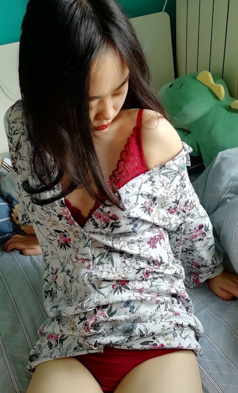 故意往上一挺舒服吗宝贝