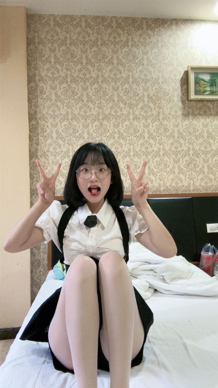 野花韩国视频中文播放-freehdxxxxchinaese - 小鸡AV日本一级片