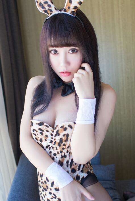 漫画美女让男人揉胸-国产91香蕉在线精品 - 小鸡AV肉丝袜福利视频国产福利