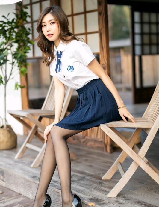 美人受H多人运动NP-女教师公车痴汉在线播放 - 小鸡AV人妻被下药侵犯奈奈美AV