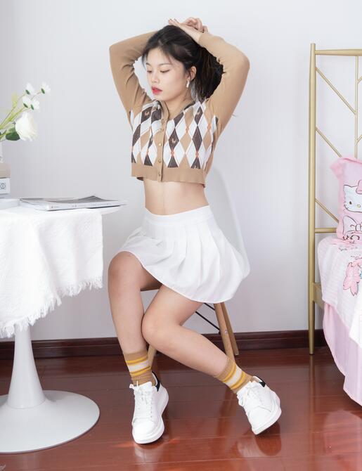 国产精品视频免费视频-啊轻点灬大巴太粗太长了军人 - 小鸡AV黑人狂躁日本妞无码A片