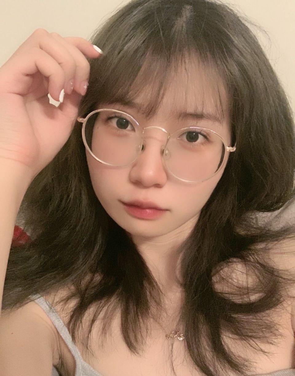 老师穿JK白丝在办公室让我做-在线观看黄A片免费AV软件 - 小鸡AV办公室大尺度做爰韩国视频情事