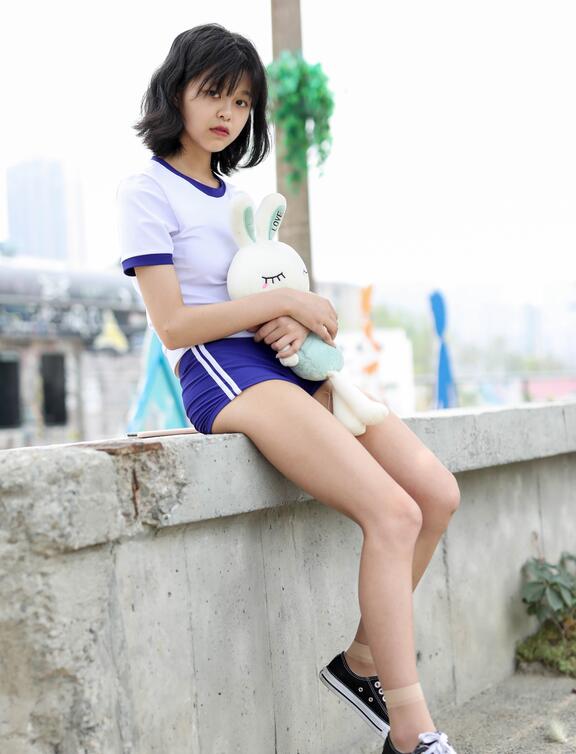 亚洲AV色情偷拍精品-啊边走边做h文太深了h - 小鸡AV亚洲一区二区黄色