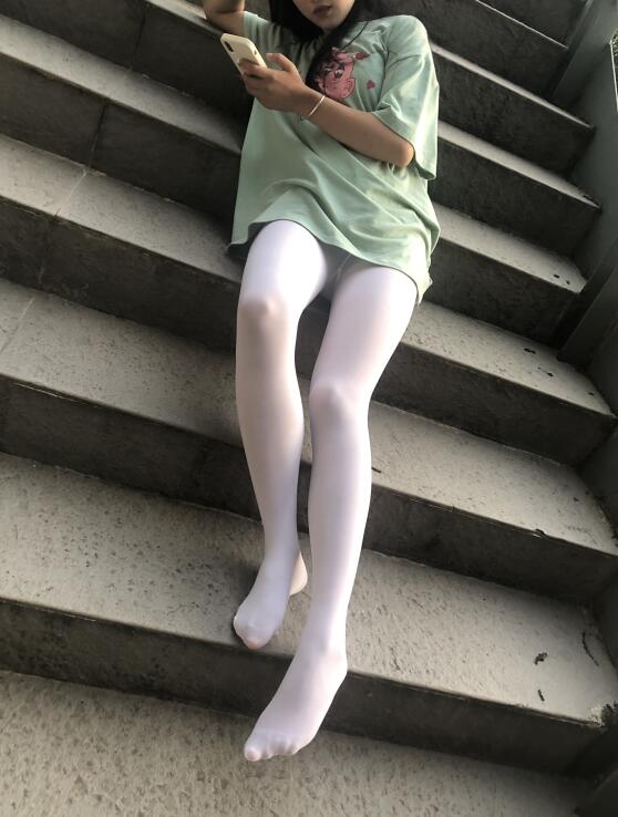 伊人干综合-久久伊人天堂视频网 - 小鸡AV日本一区二区三区不卡在线视频