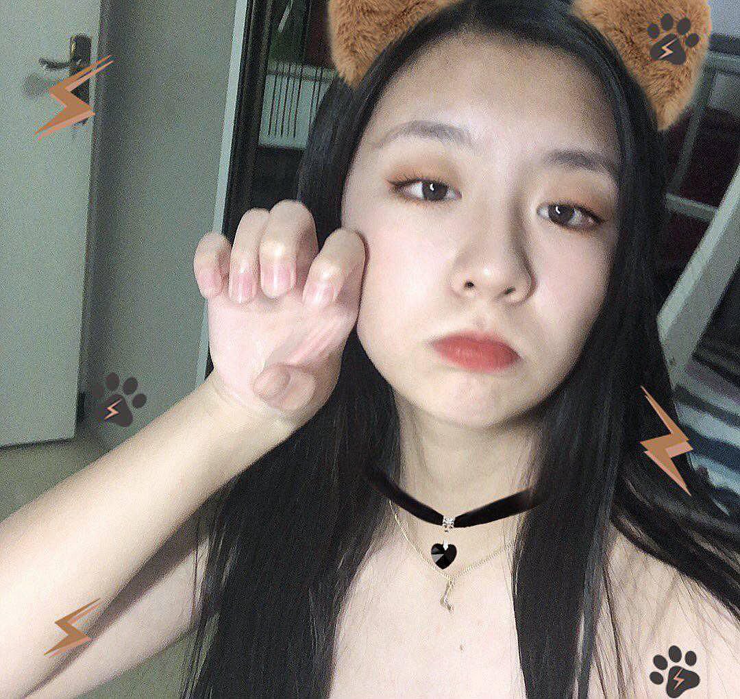 国产又黄又粗又爽又色的视频软件-文文被七个男人玩一夜小说 - 小鸡AV男男双性高H浪荡小说合集