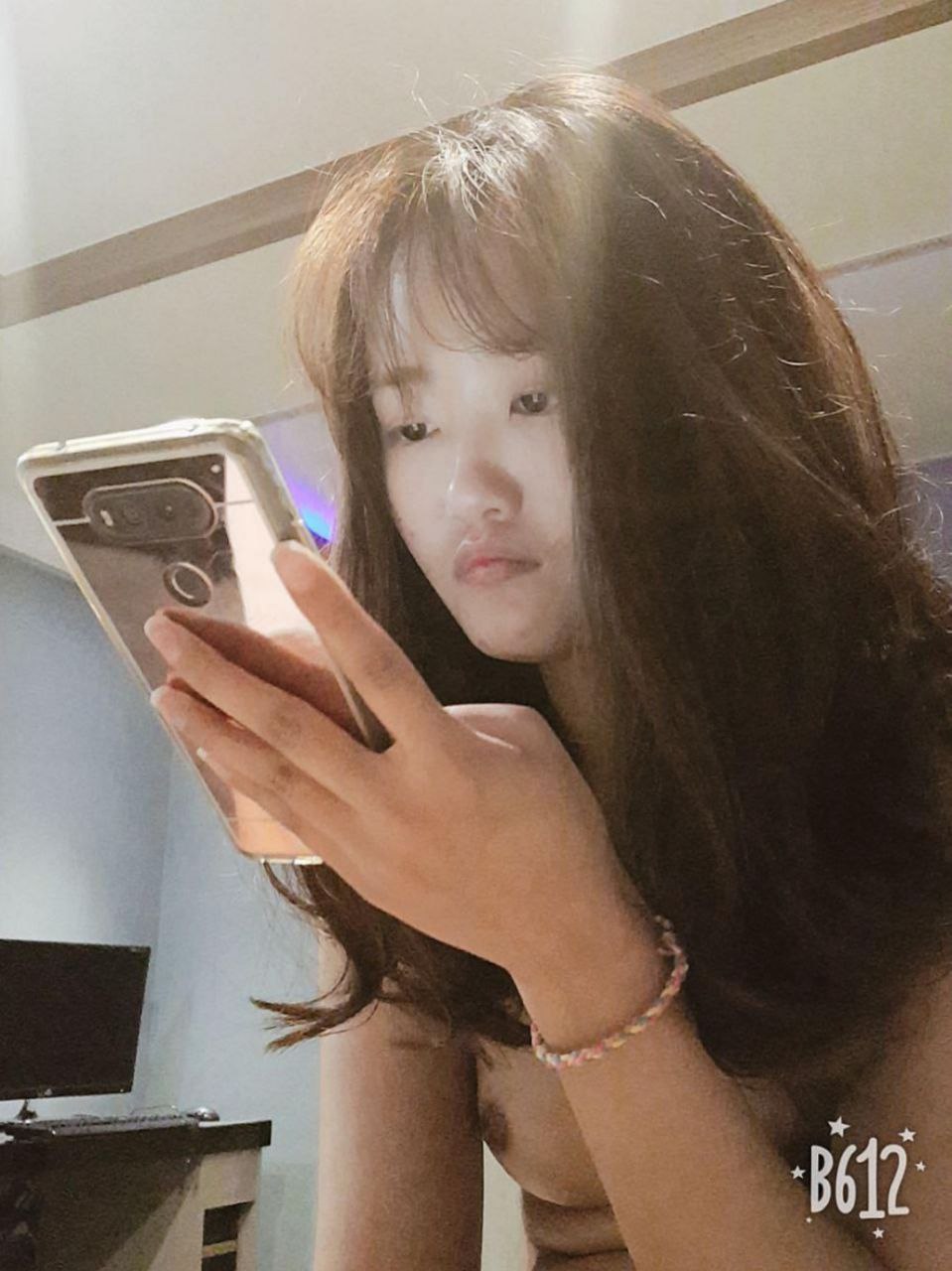 久草综合视频在线-久草亚洲视频 - 小鸡AV大黑粗吊女人开张开腿