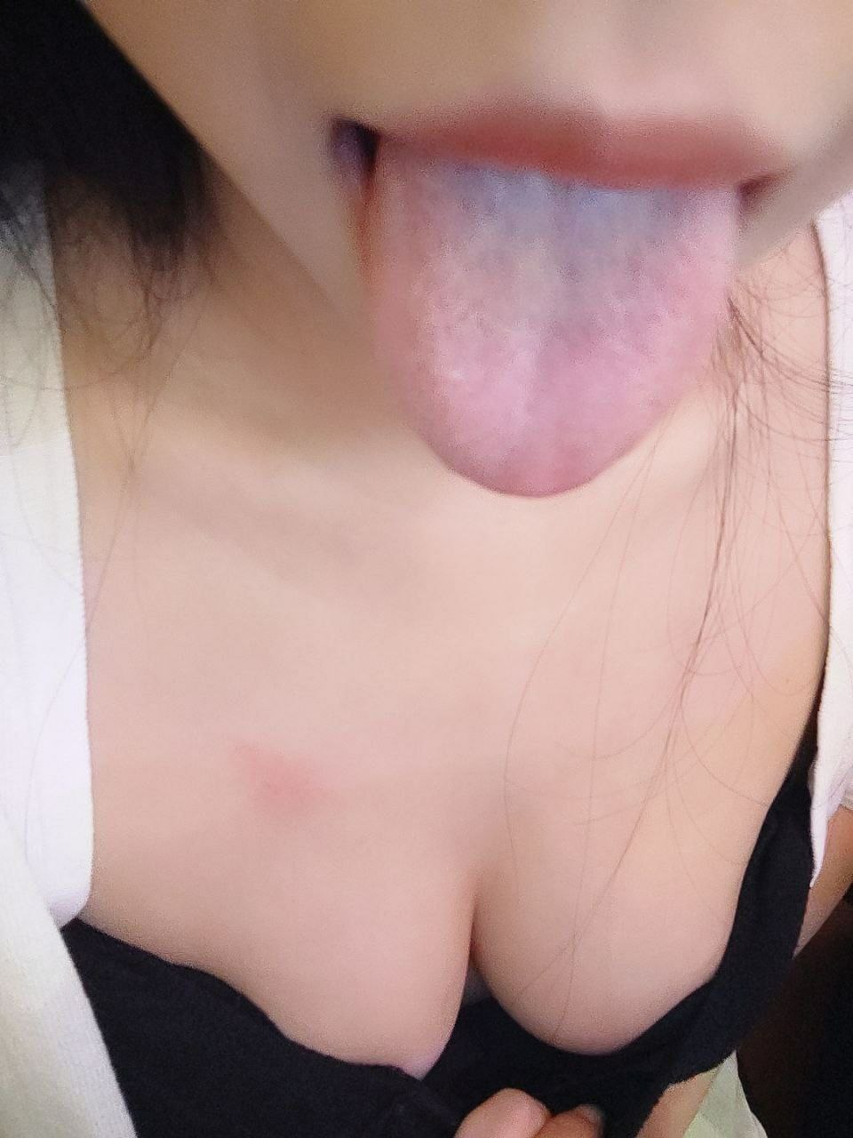 老师掀起蕾丝短裙让我进去-女攻强制h辣肉 - 小鸡AV中文字幕第一页国产