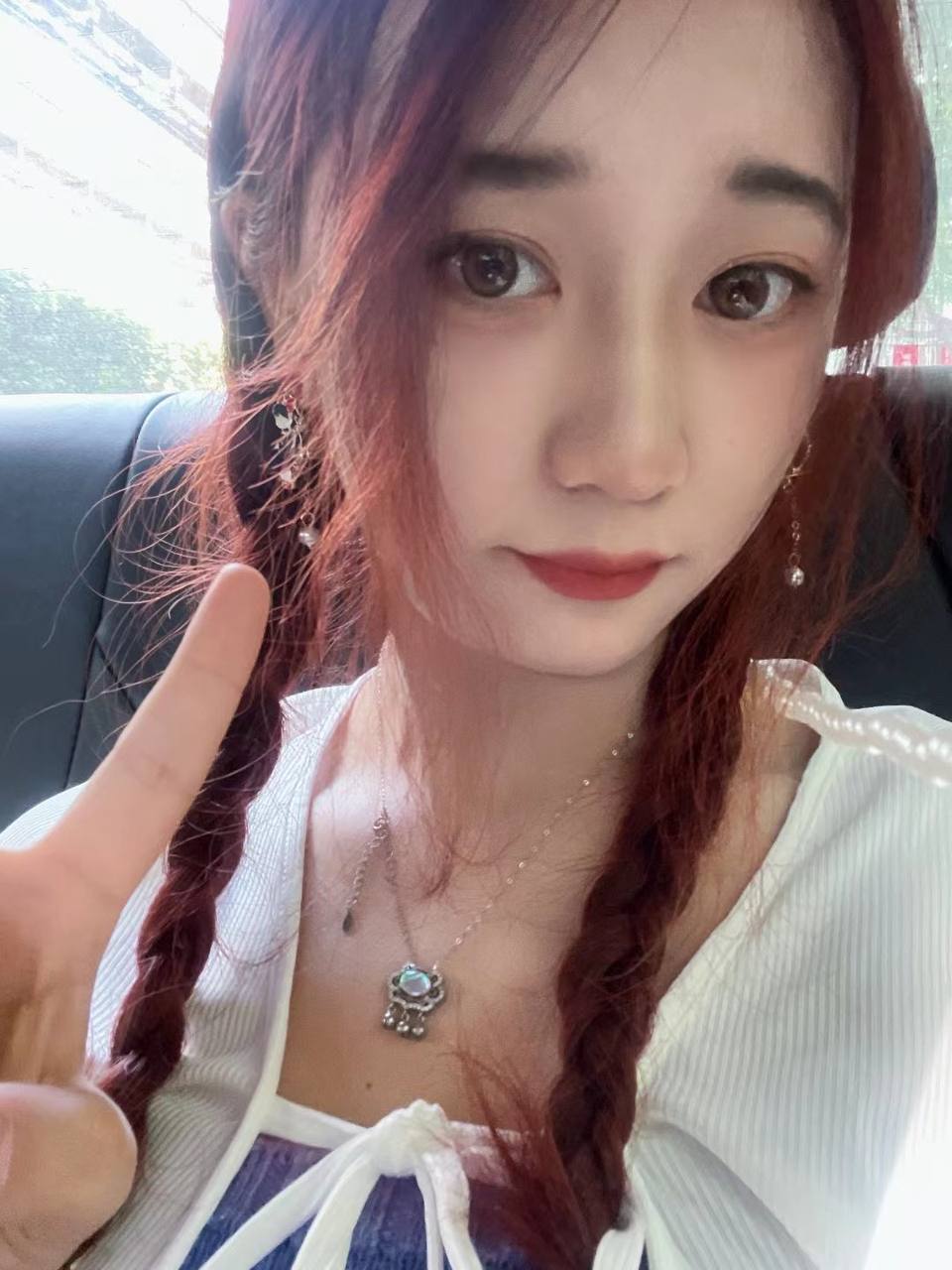 老师掀起蕾丝短裙让我进去-女攻强制h辣肉 - 小鸡AV国产免费啪嗒啪嗒视频看看