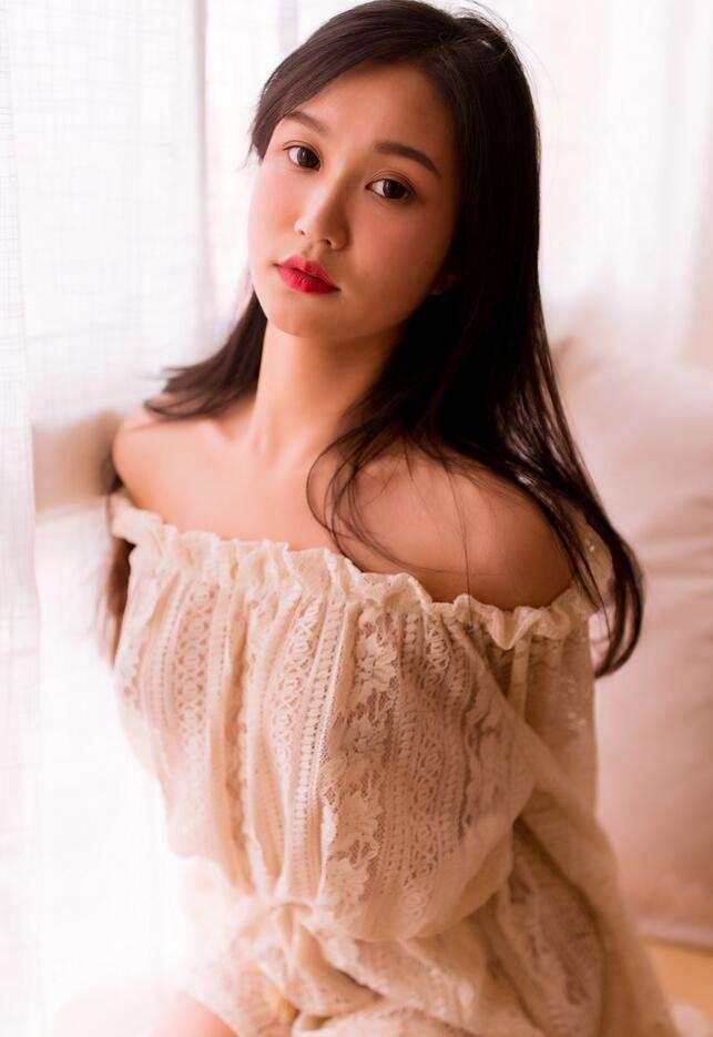 18到20岁女人毛片一区-碰碰碰人人澡人人爱摸 - 小鸡AV受被多人lj双性美人