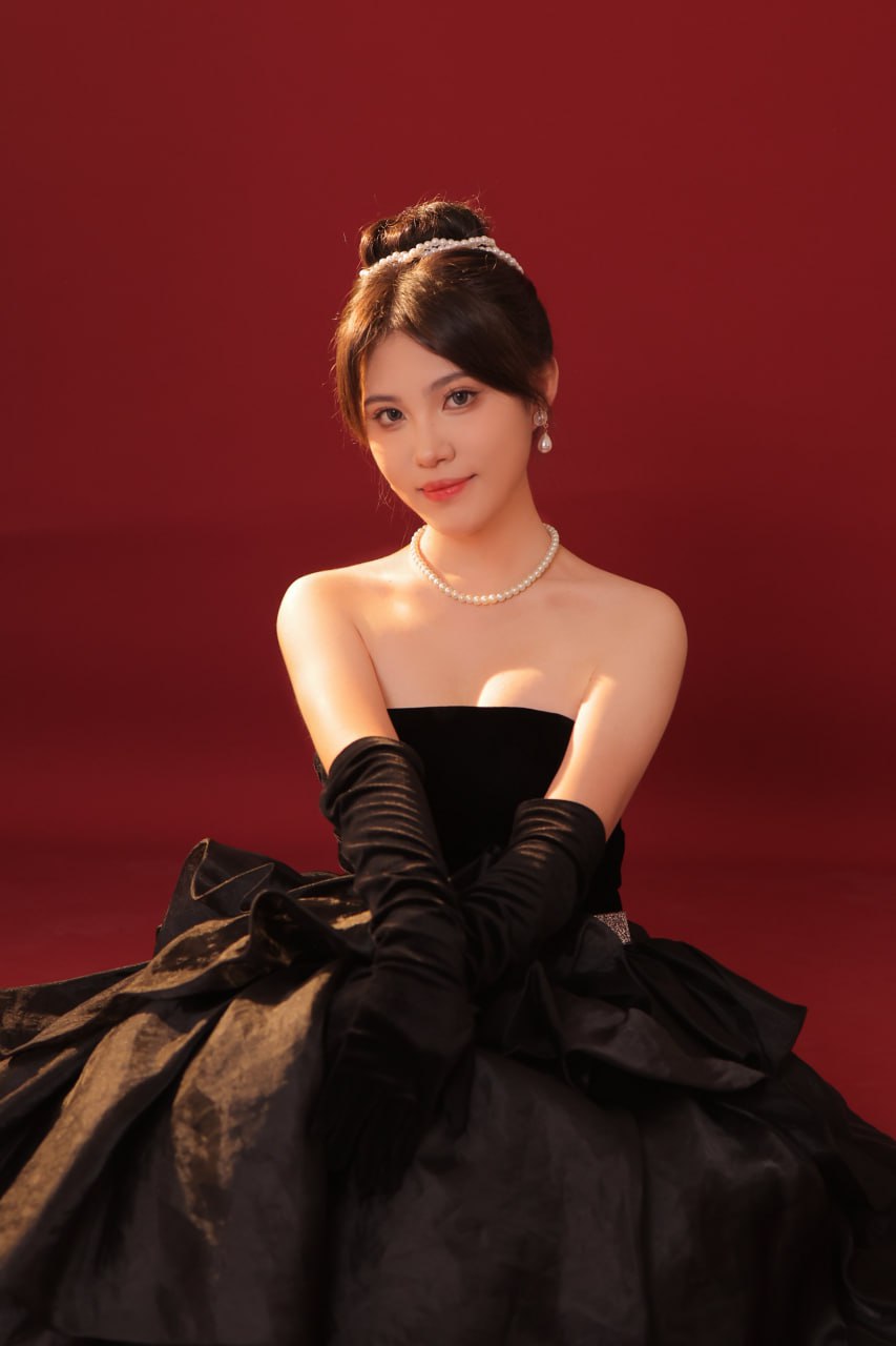 九九热精品视频在线-成人亚洲网站 - 小鸡AV风情艳主调教朋友圈变态