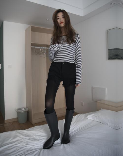 色狠狠综合-91成人啪国产啪永久地址 - 小鸡AV国产二区视频在线观看