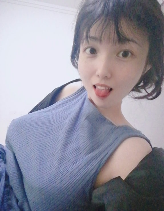 女大学生的秘密-毛片网此 - 小鸡AV朋友的朋友4