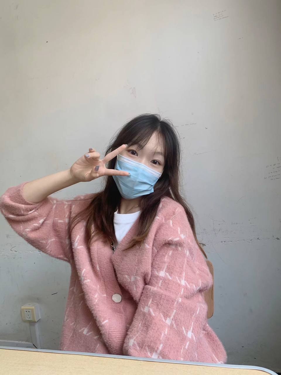 亚洲成A人片在线播放器-扒开双腿疯狂进出爽爽爽免费 - 小鸡AVtiantianseqingwang