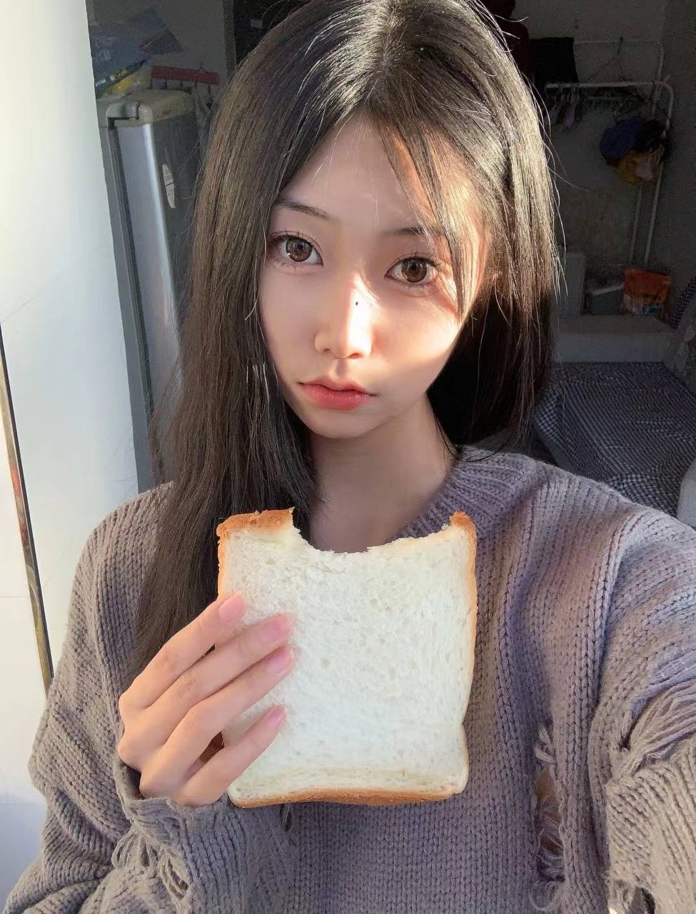 国模燕子大尺度私拍 [-好小好紧H有妇之夫 - 小鸡AV亚色九九九全国免费视频