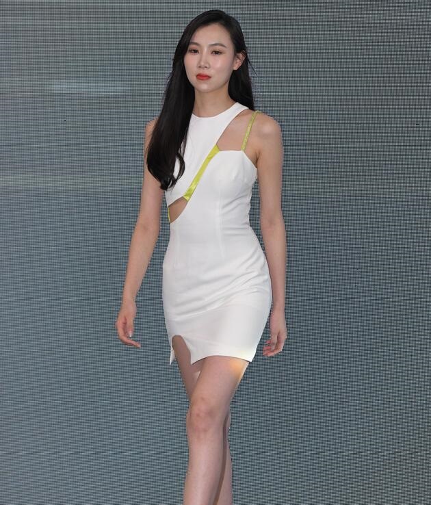 国产97碰免费视频-国产一在线精品一区在线观看 - 小鸡AV久久伊人中文字幕有码