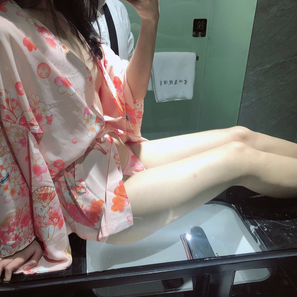 久久精品第一页-特一级黄色毛片 - 小鸡AV久久影院一区二区三区