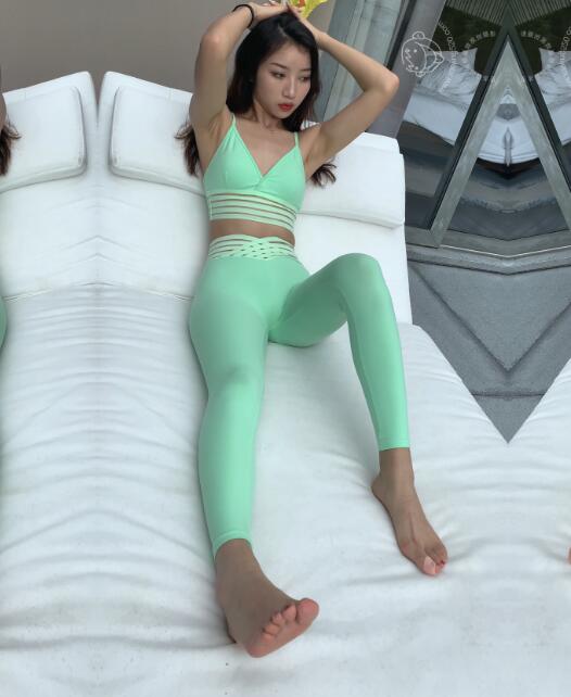 久久久久国产一级毛片高清片-欧美日韩成人在线 - 小鸡AV精品国产90后在线观看