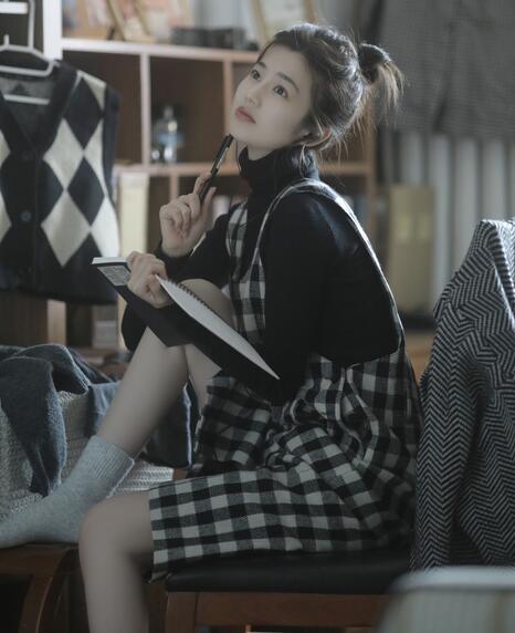 《色戒》汤唯无删减版在线观看-人妻熟女少妇一区二区三区 - 小鸡AV99久久国产宗和精品1上映