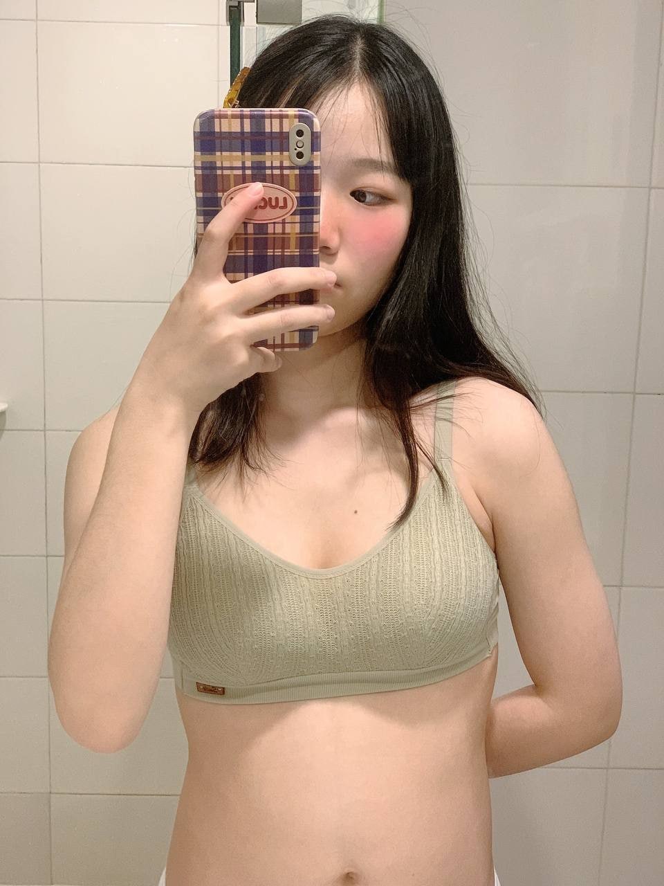 a级全黄试频试看30分钟