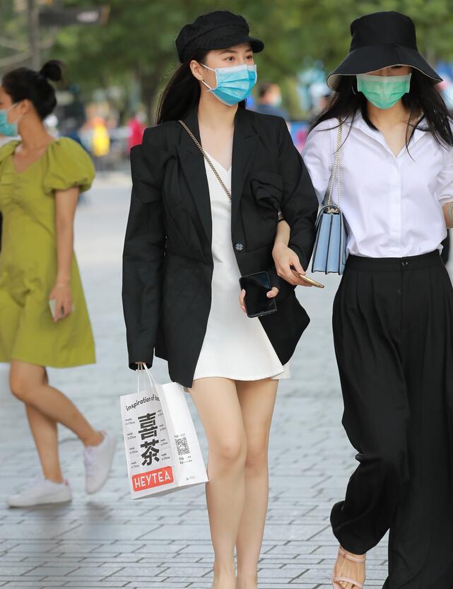 成年人网站免费视频