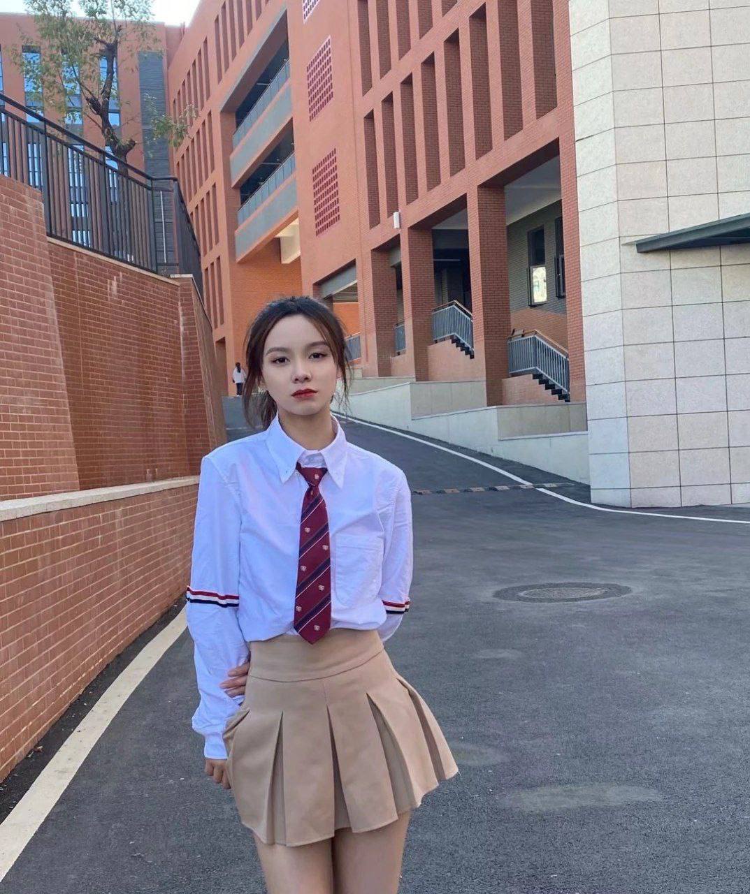 亚洲AV国产爽歪歪无码-丰满的人妻HD高清完整版 - 小鸡AV日韩精品无码一区二区免费A片