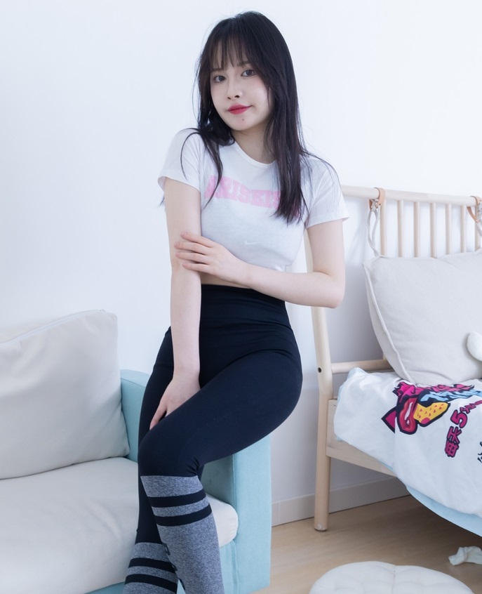 黄色搞逼视频-中国一级免费毛片 - 小鸡AV免费播放毛片的播放器