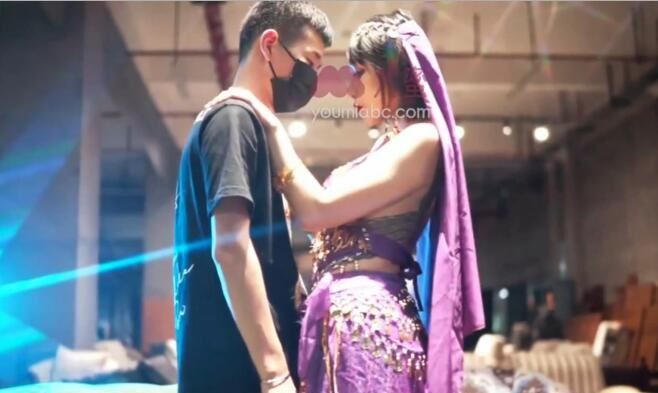 bl全肉np双性受-校花被色房东欲死欲仙全文 - 小鸡AV把腿抬高我要添你下面口述