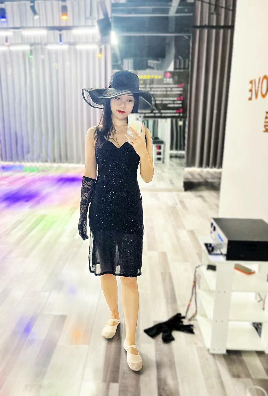 香蕉尹人在线观看免费下载-相亲对象是个问题学生 - 小鸡AV日韩情色电影