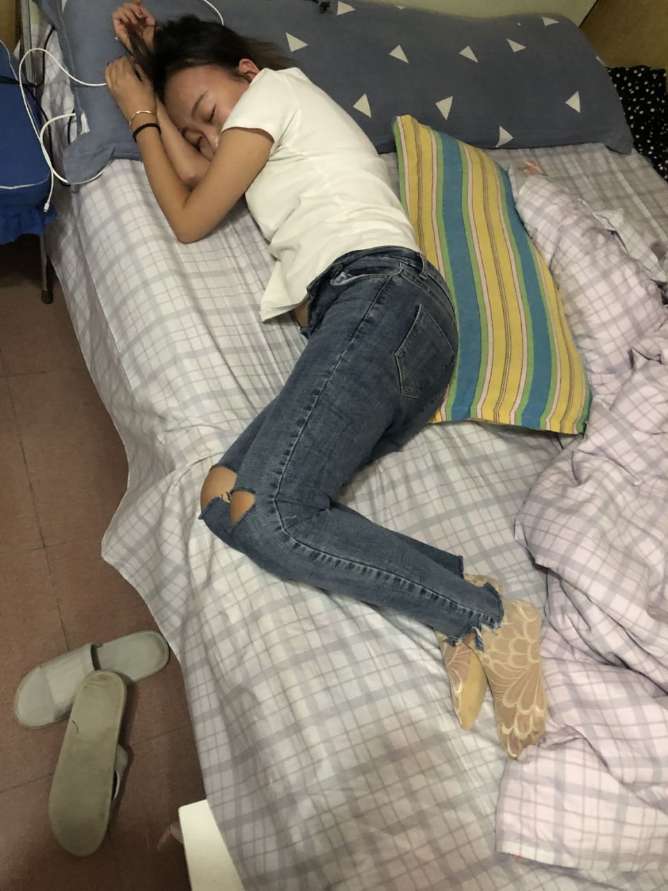 日本中文字幕有码视频-黑料网今日 - 小鸡AV全部免费毛片免费播放