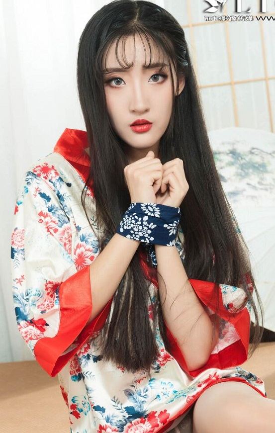 亚洲情色图片-一本一道AV一区二区三区 - 小鸡AV白丝初音未来被调教出奶水