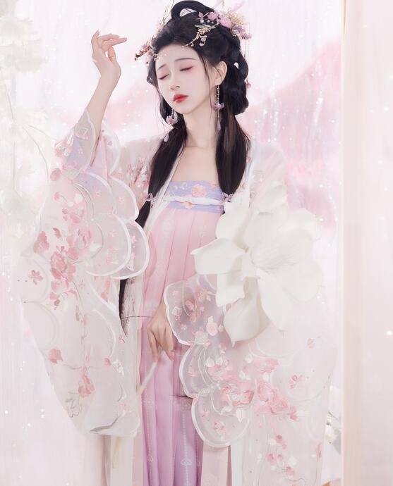 小浪货腿张开水好多啊宝贝乖